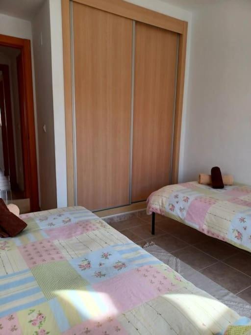 Penthouse Paradiso: 2Br Oasis In Casares Del Sol Eksteriør bilde