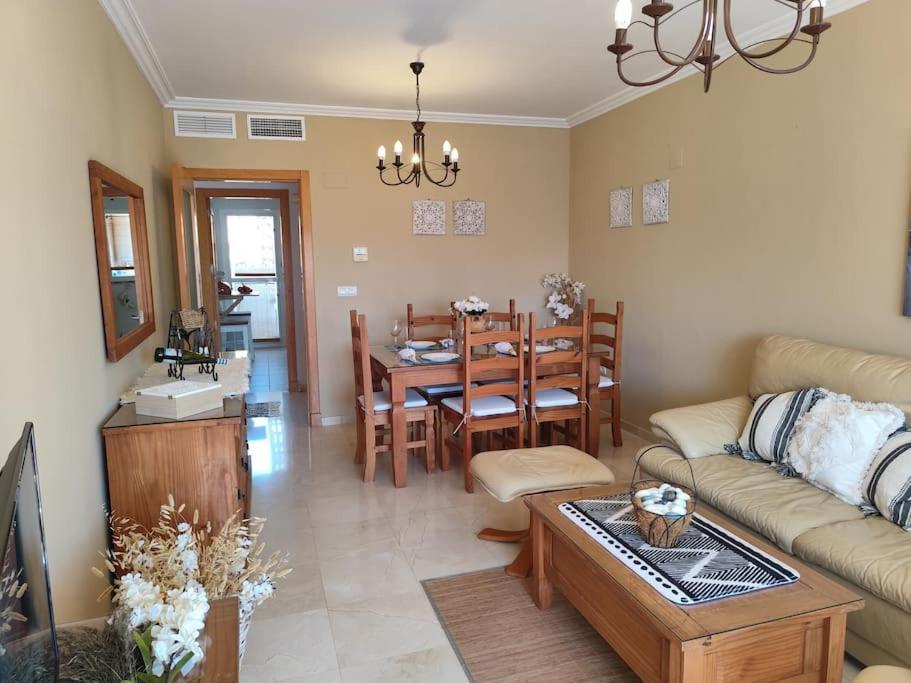 Penthouse Paradiso: 2Br Oasis In Casares Del Sol Eksteriør bilde